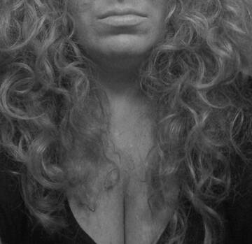 Public Photo of MorbidaCurvy