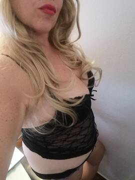 Public Photo of la_mely